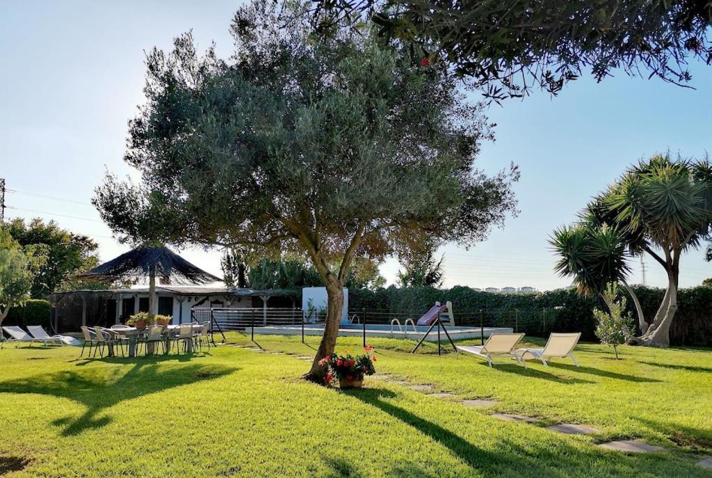El Campito, Piscina, Bbq, Ping-pong, Billar, 10 Min Andando De La Playa Ferienhaus